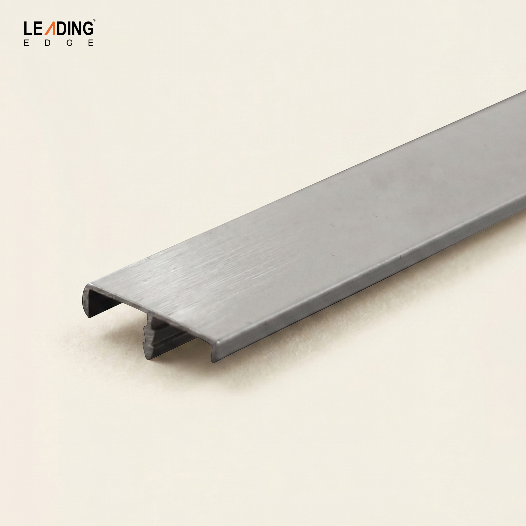 Aluminium Edge Silver Matte | 01-3704