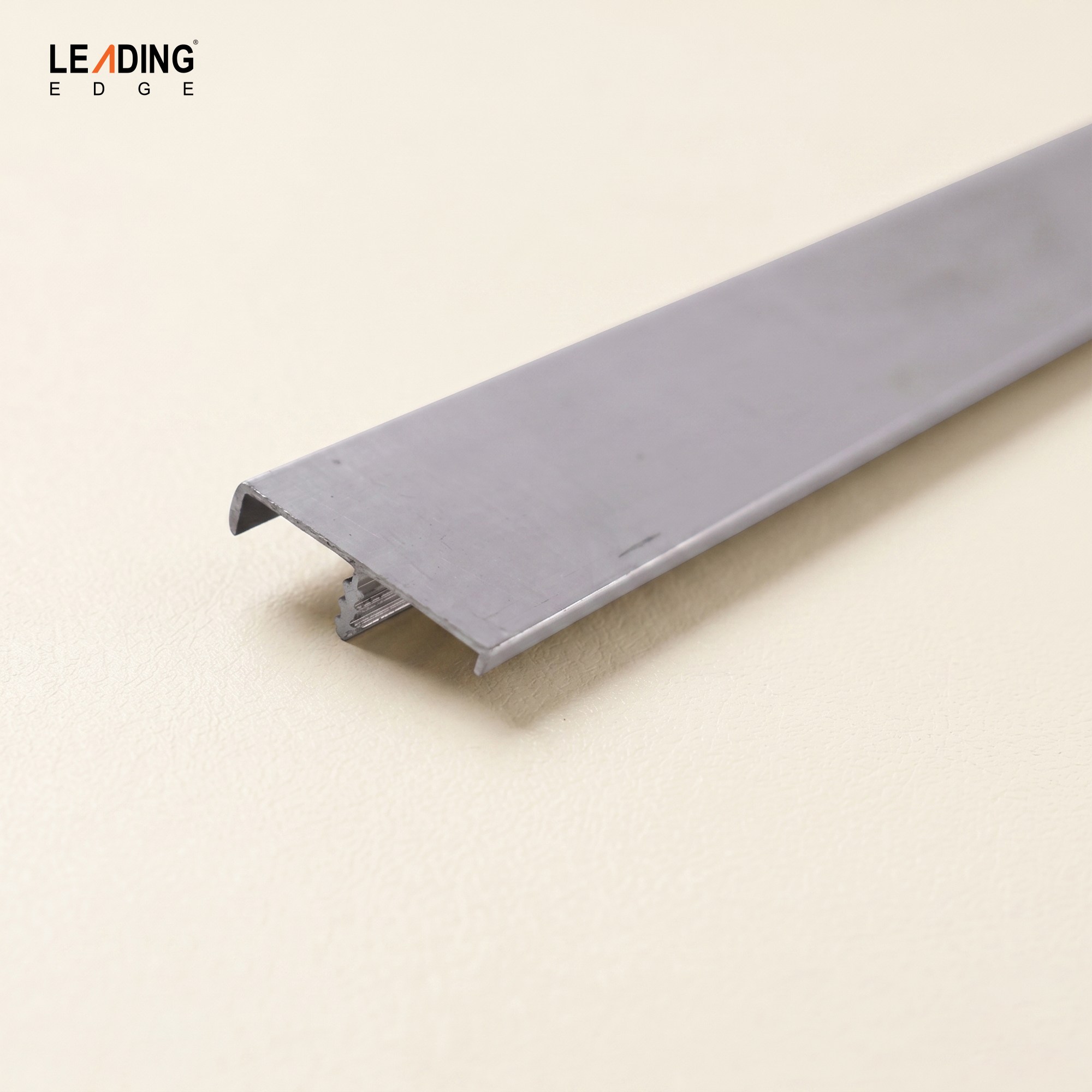Aluminium Edge F-Type | 01-3743