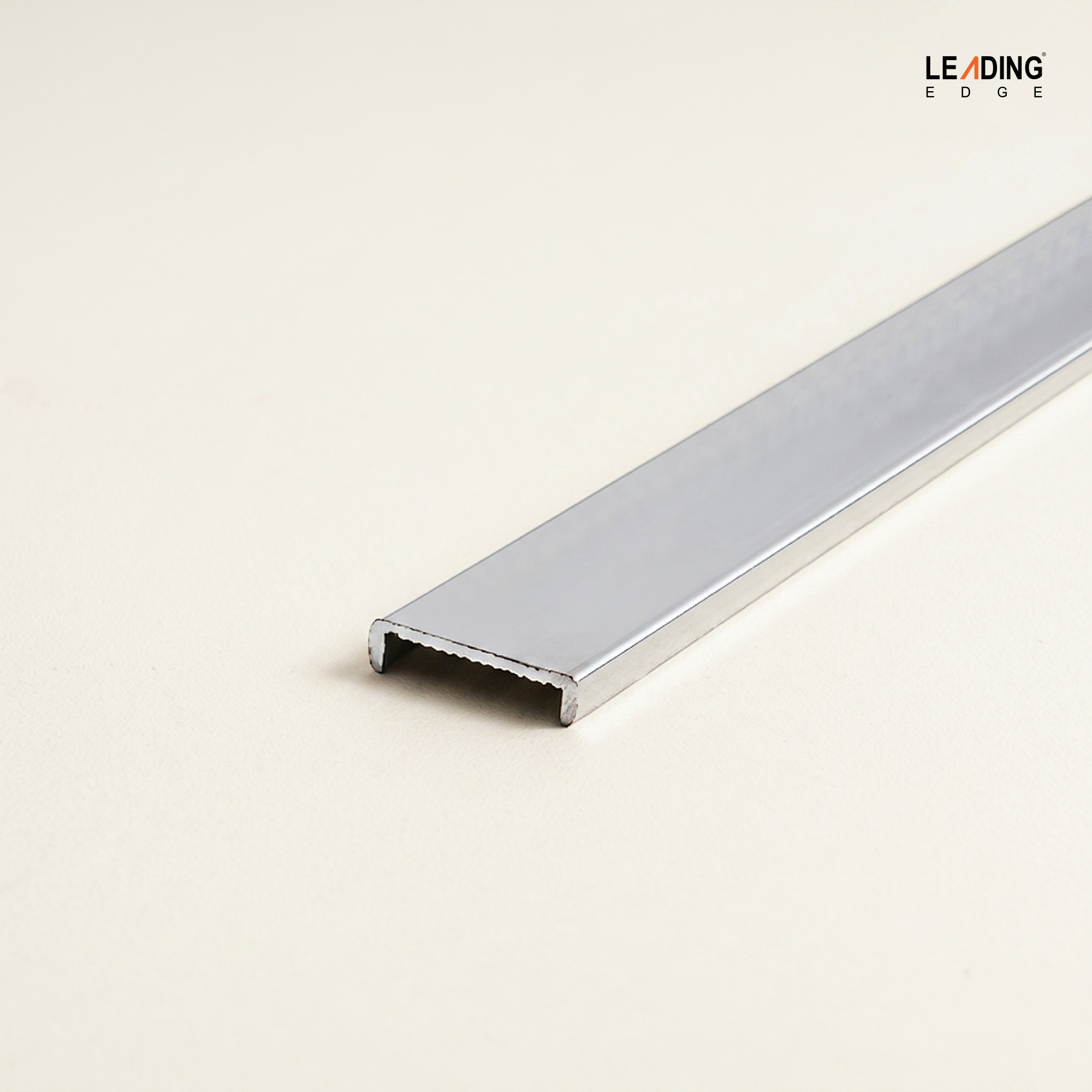 Aluminium Edge C-Type | 01-3731