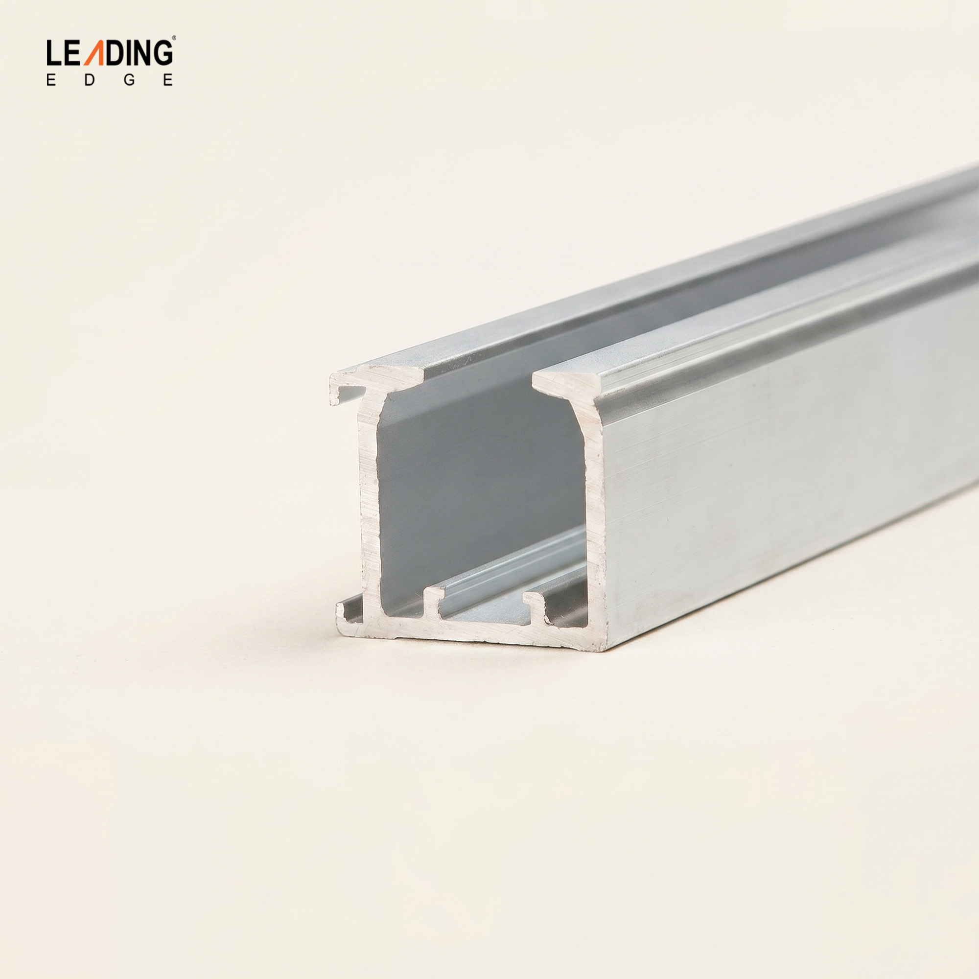 Track up Silver | 01-5902