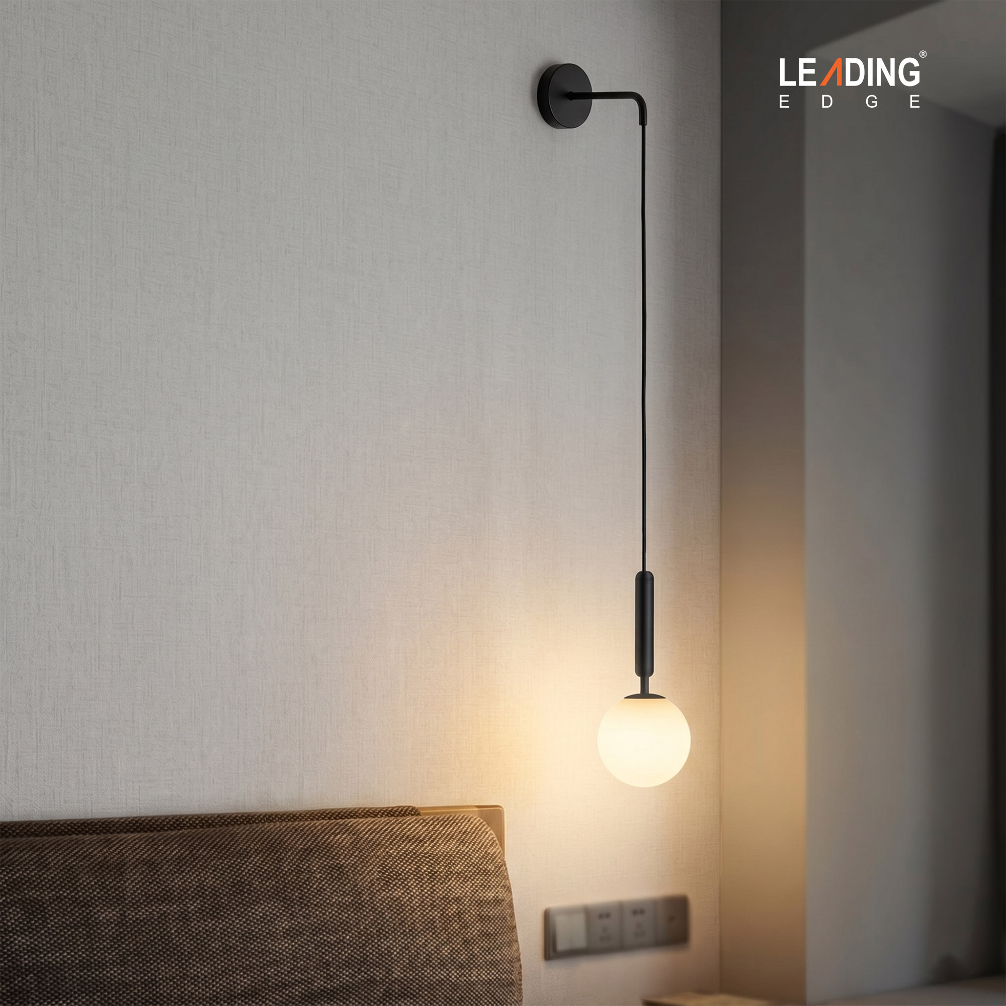 Wall Light Metal Ball+Black 01-4217