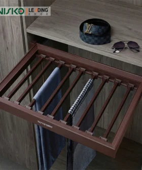 Trousers Rack Pull Nisko | 01-1614