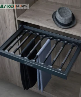 Trousers Rack Pull Out Nisko | 01-1617