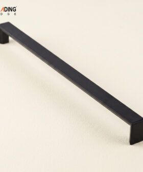 Handle HD02BL SS Hairline / Black | 01-2209